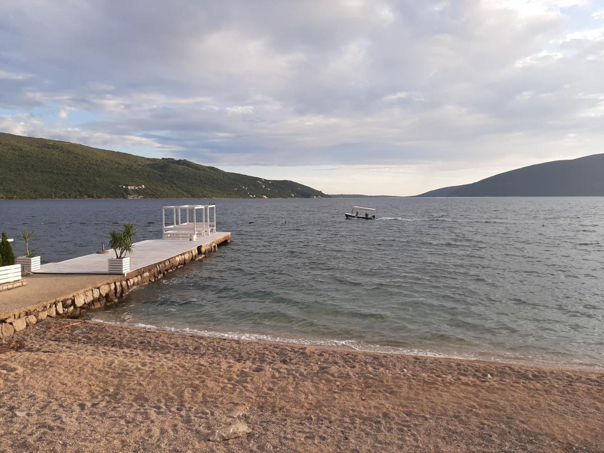 Apartments Ogurlic Herceg Novi Exterior photo